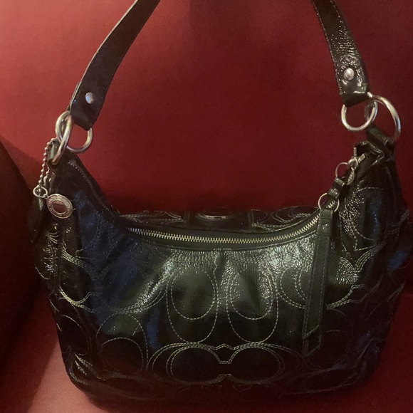 Coach Patent Leather Hobo bag - Picture 5 of 8